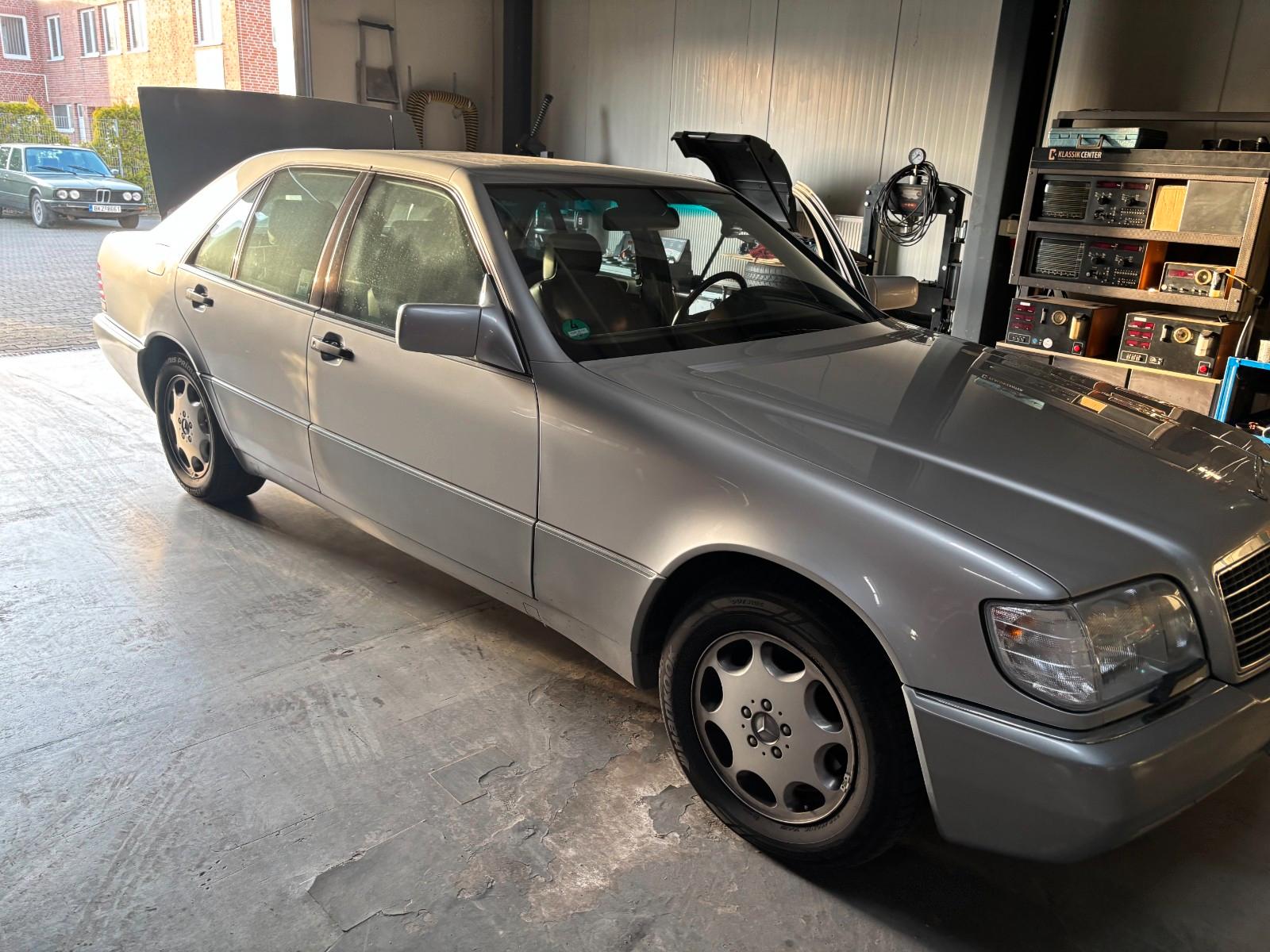 Mercedes-Benz 500 SE