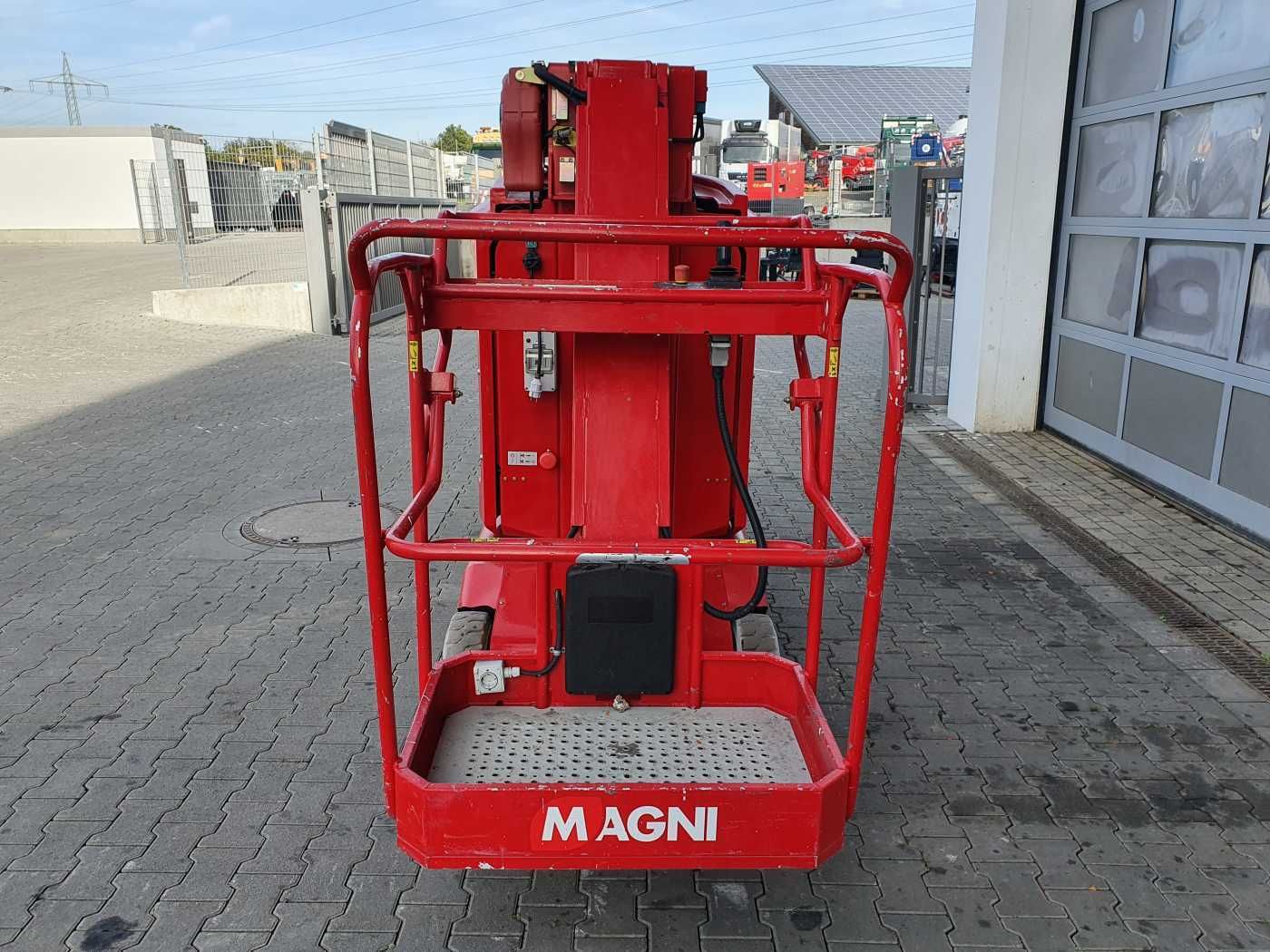 Fahrzeugabbildung Andere Magni AMWP 11.5-8100 / MJP11.5AC / 11,2m / 179h!