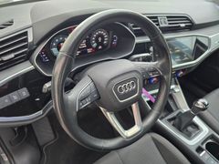 AUDI Q3 35 TFSI 150PS LED Virtual Spurhalteassistent