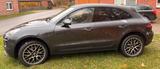 Porsche Macan - - Vulkangrau Panoramadach AHK - Porsche aus 2018