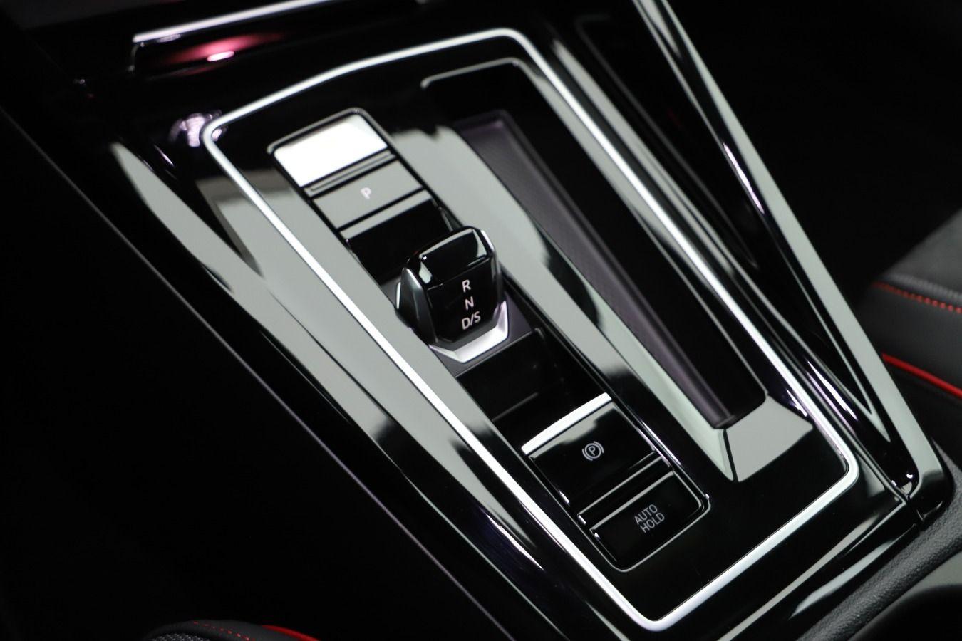 Volkswagen Golf 8 VIII GTI 2.0 TSI DSG Clubsport LED+/App, миниатюра 12