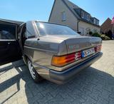 Mercedes-Benz 190D W201 mit H Kennzeichen - Mercedes-Benz 190 mit Diesel-Antrieb: Limousine