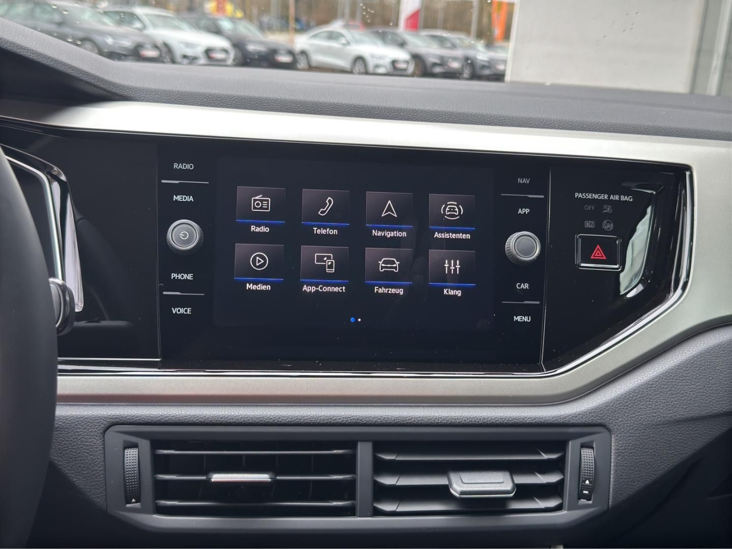 Fahrzeugabbildung Volkswagen Taigo MOVE MOVE 1.5l TSI-DSG,Kamera,SH,AHK,LED,C