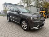 Jeep Grand Cherokee 3.0l V6 MultiJet 184kW Summit - gebrauchte Jeep Grand Cherokee aus dem Jahr 2020