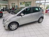 Mercedes-Benz A 160*KLIMA*SERVO*AUS 2 HAND* - Mercedes-Benz A 160 in Bochum