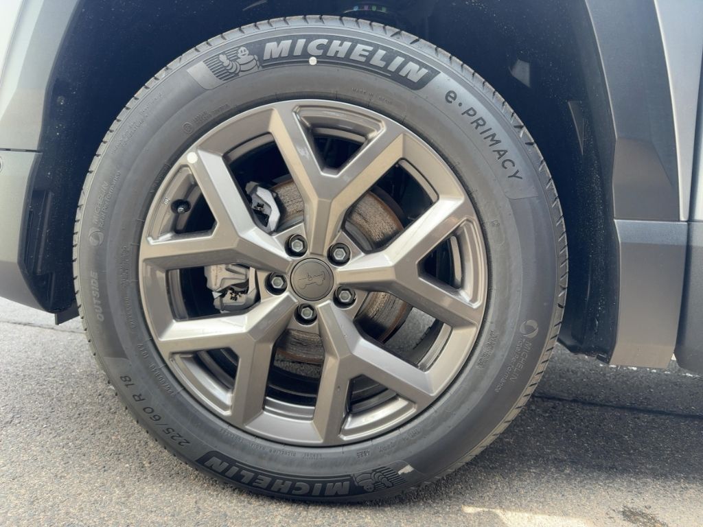 Fahrzeugabbildung Jeep Compass First Edition MATRIX Rückfahrk. WINTER