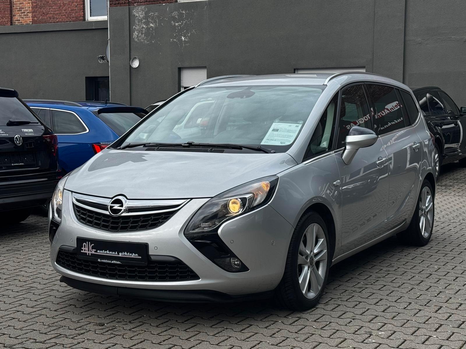 Opel Zafira C Tourer 2.0 CDTI Automatik *KAMERA*AHK*