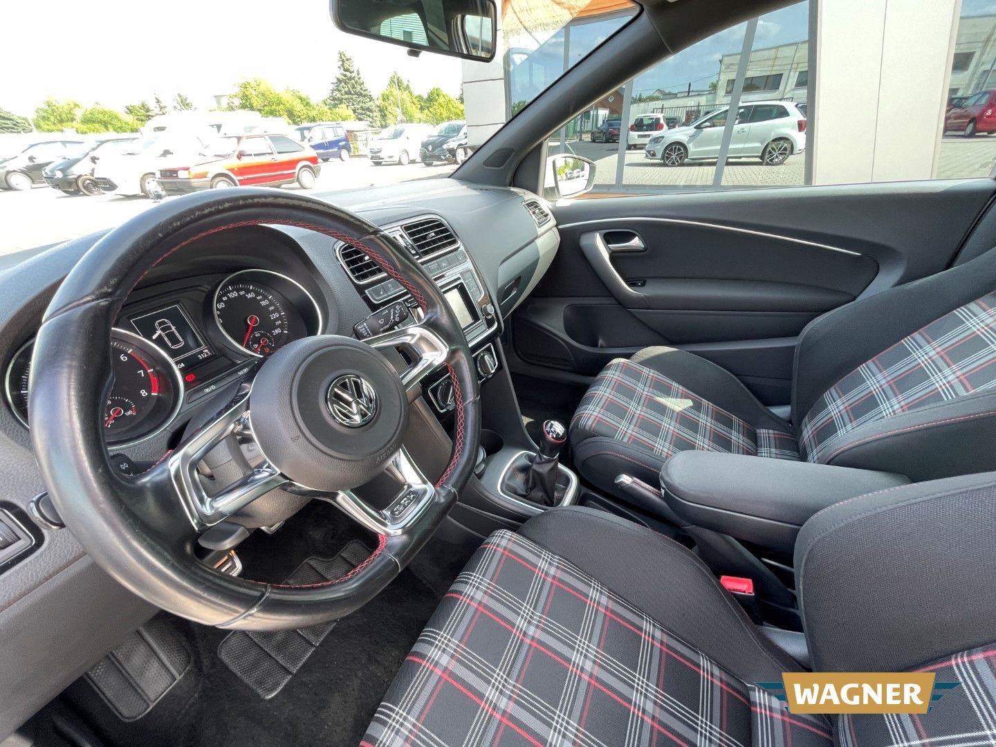 Fahrzeugabbildung Volkswagen Polo V GTI BMT Start-Stopp 1.8 TSI