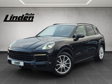 Porsche Cayenne - 1