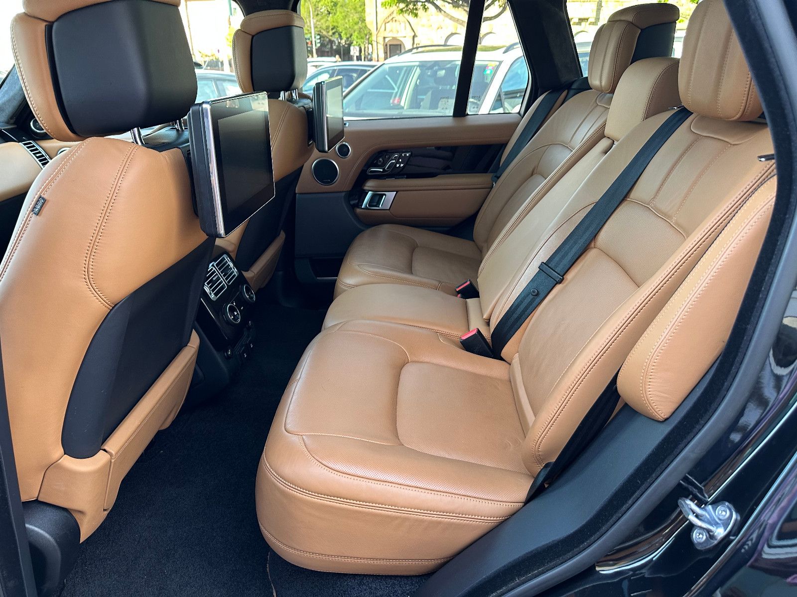 Fahrzeugabbildung Land Rover RANGE ROVER AUTOBIOGRAPHY*VOLLAUS.+1.HAND*