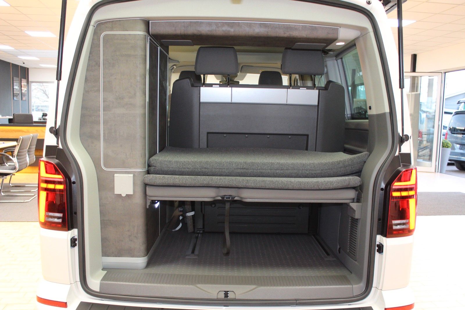 Volkswagen T6.1 California Ocean Edition FWD 150PS DSG *AHK foto 3