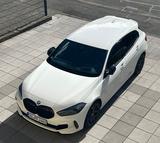 BMW M135i xDrive, Performance, HUD, Leder Sportsitze - BMW M135: Von Privat