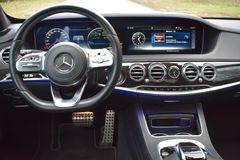 Fahrzeugabbildung Mercedes-Benz S -Klasse S 450 4Matic* Lang*AMG*VOLL*MIETKAUF