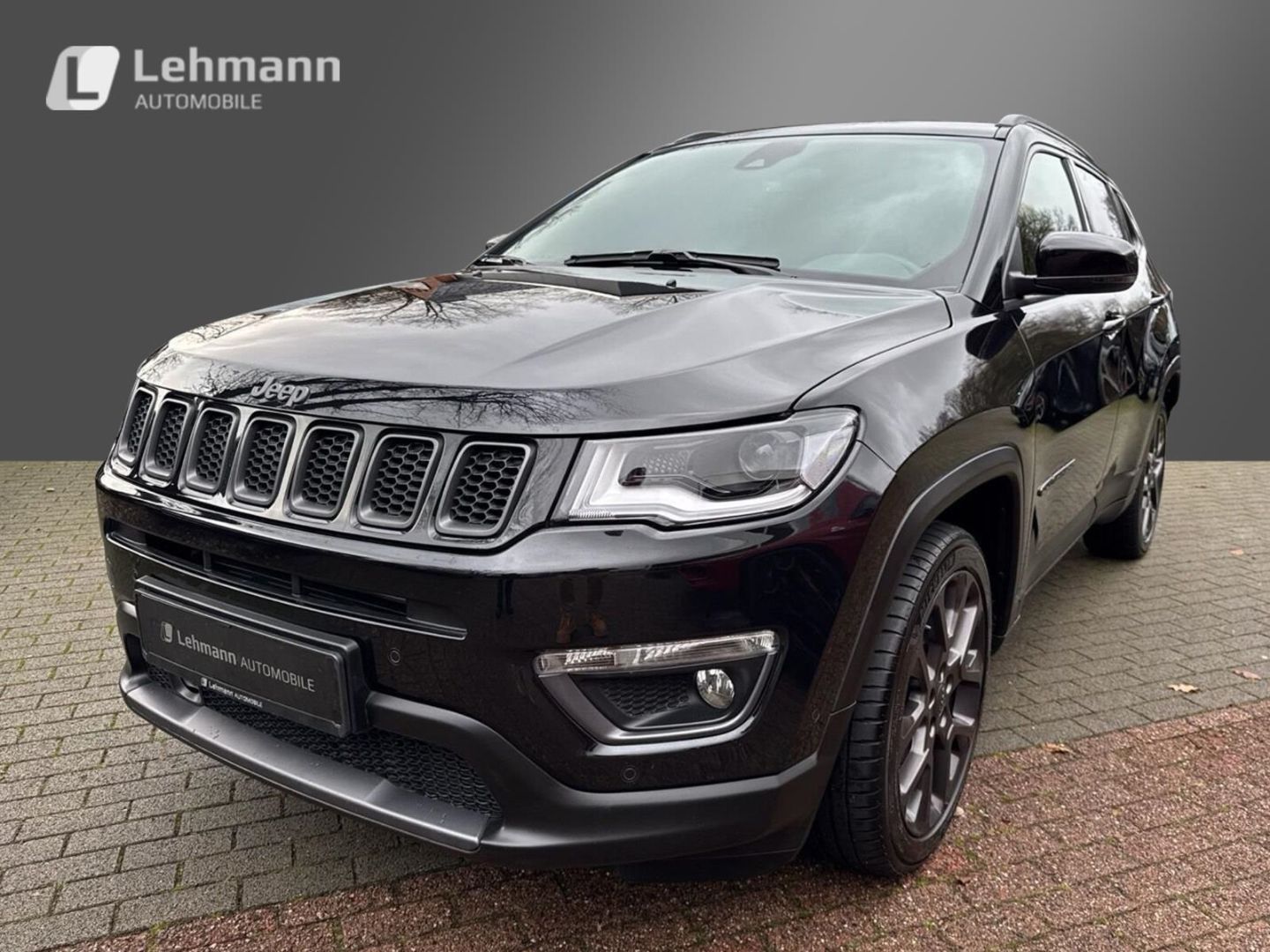 Fahrzeugabbildung Jeep Compass S FWD 1.3 MultiAir -Leder - Panoramadach