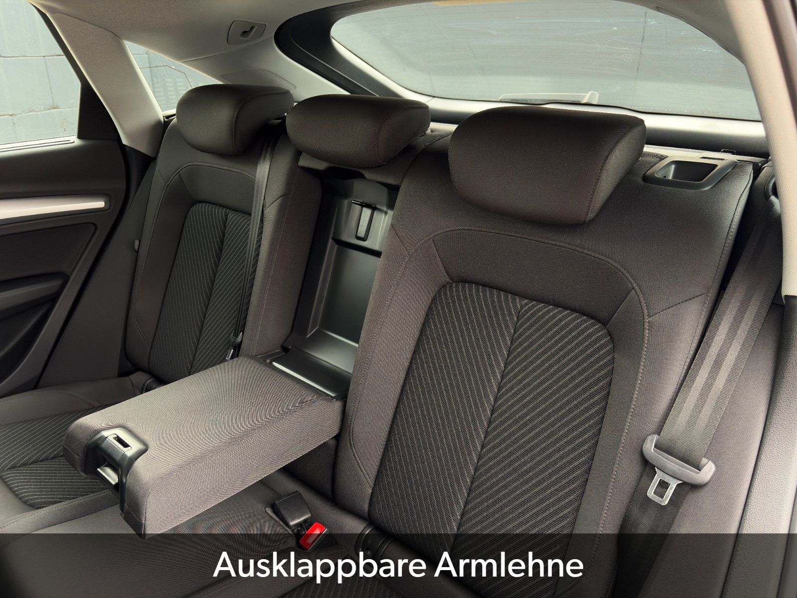 Fahrzeugabbildung Audi Q5 Sportback 40 TFSI quattro advan. AHK Matrix