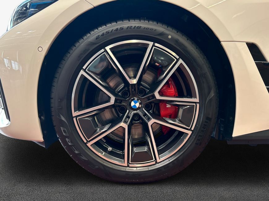 BMW i4 - Bild 8