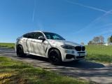BMW X6 xDrive50i - M-Sportpaket - BMW X6: 50i