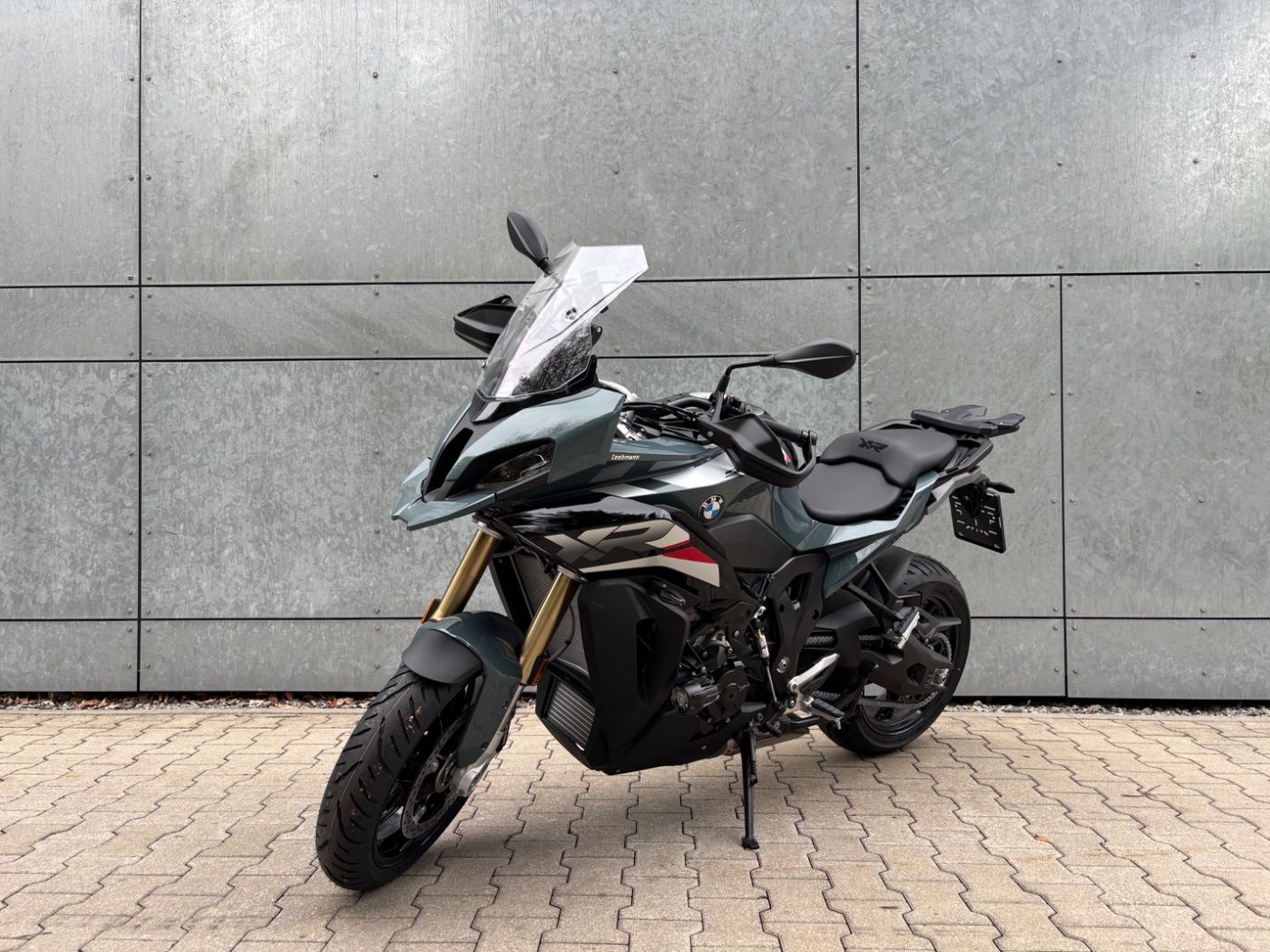 Fahrzeugabbildung BMW S 1000 XR Sport 2 Pakete Tieferlegung