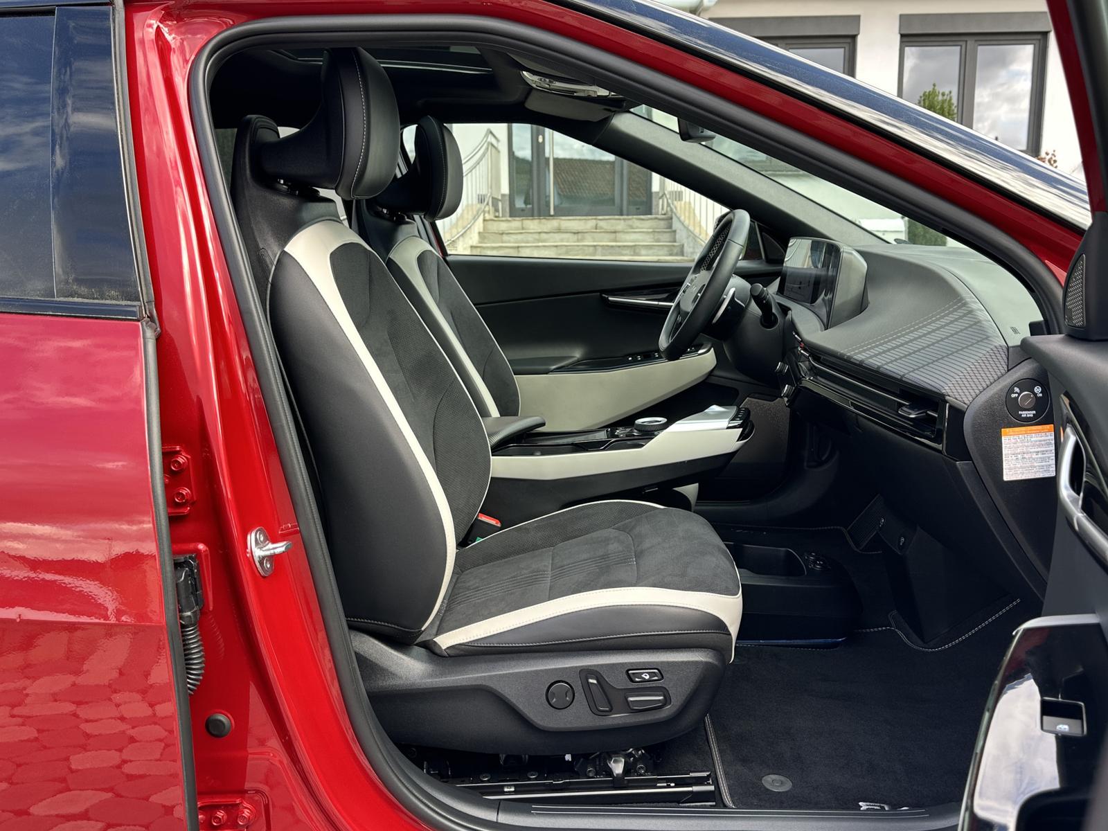 Kia EV6 GT-Line 77,4 kWh 228 ch • 17 300 km • Batterie 98,7 % • Head-up • Toit pano • Meridian
