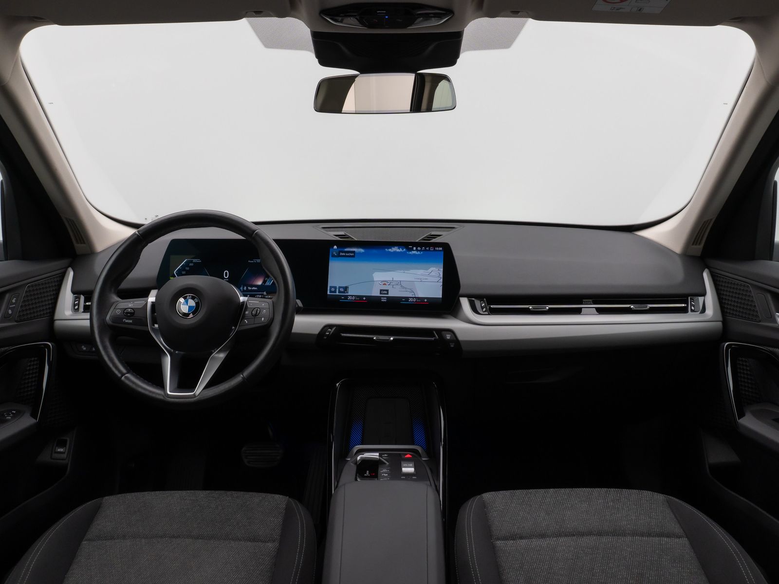 Fahrzeugabbildung BMW X1 sD18i Kamera DAB Fernlichtassist Komfort AHK