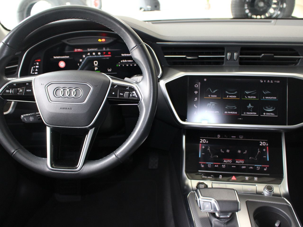 Fahrzeugabbildung Audi A6 Avant 45 TFSI design Leder/LED/ACC/RFK