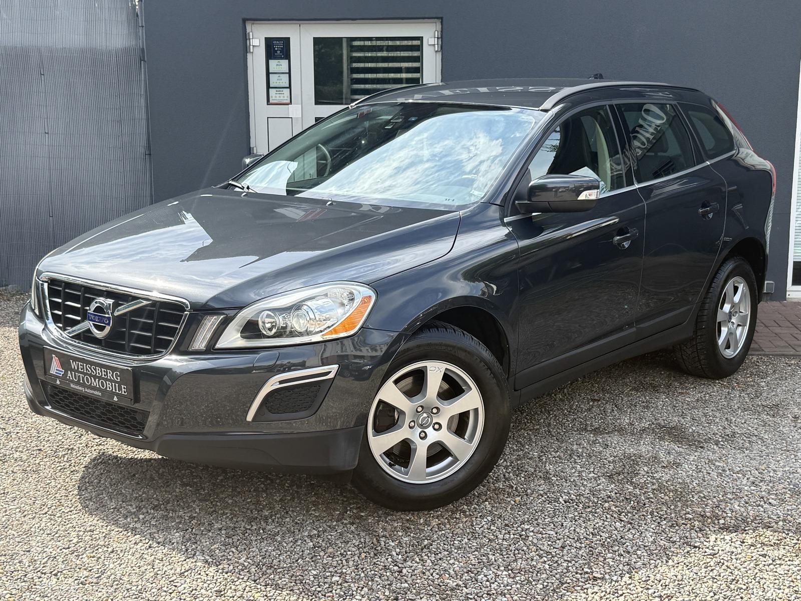 Volvo XC60 Automatik,Klimaaut,Navi,Xenon,PDC Momentum