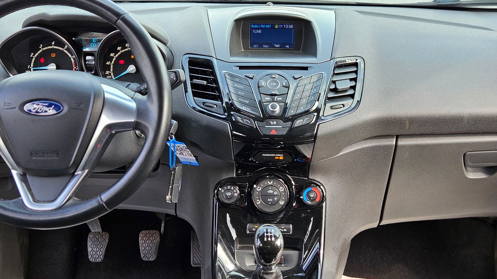 FORD Fiesta Titanium EcoBoost 1 JAHR GARANTIE