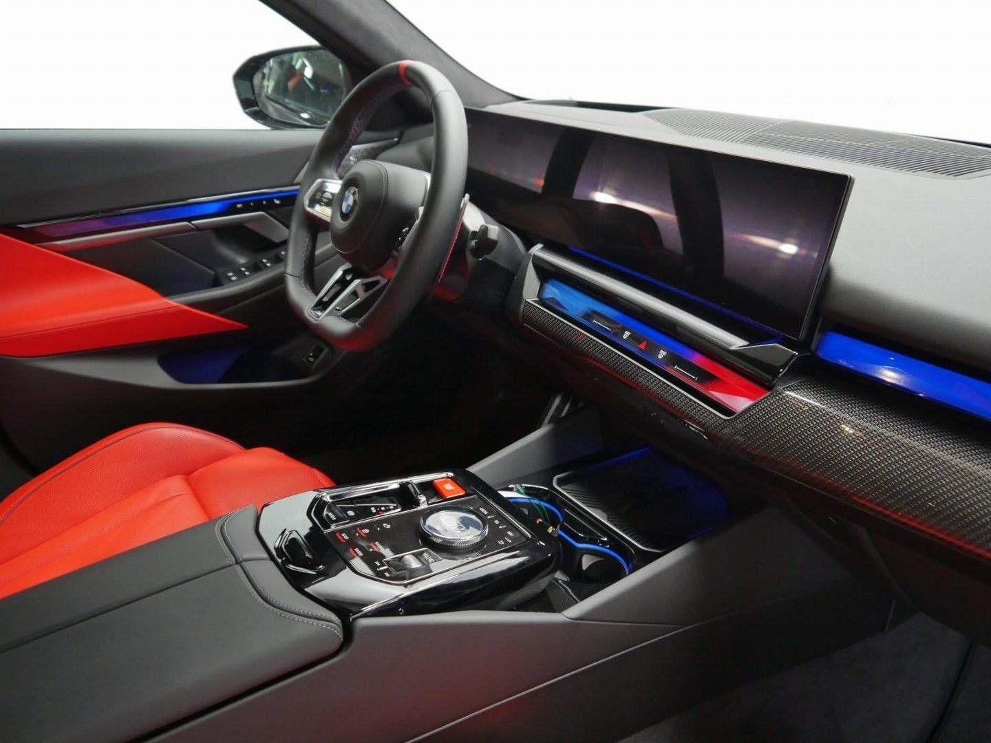 Fahrzeugeinzelansicht 11 Fahrzeugabbildung BMW M5 Limousine |M Carbon-Keramik Bremse |B&W |M Dr