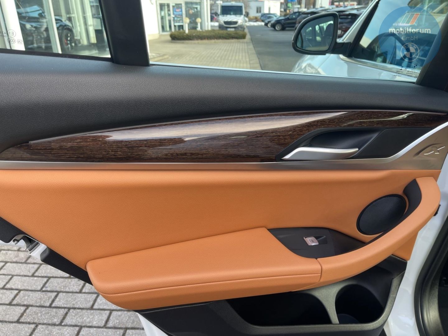 BMW X3 xDrive30e AHK HUD 360Kamera 19 Zoll LenkradHZ foto 23