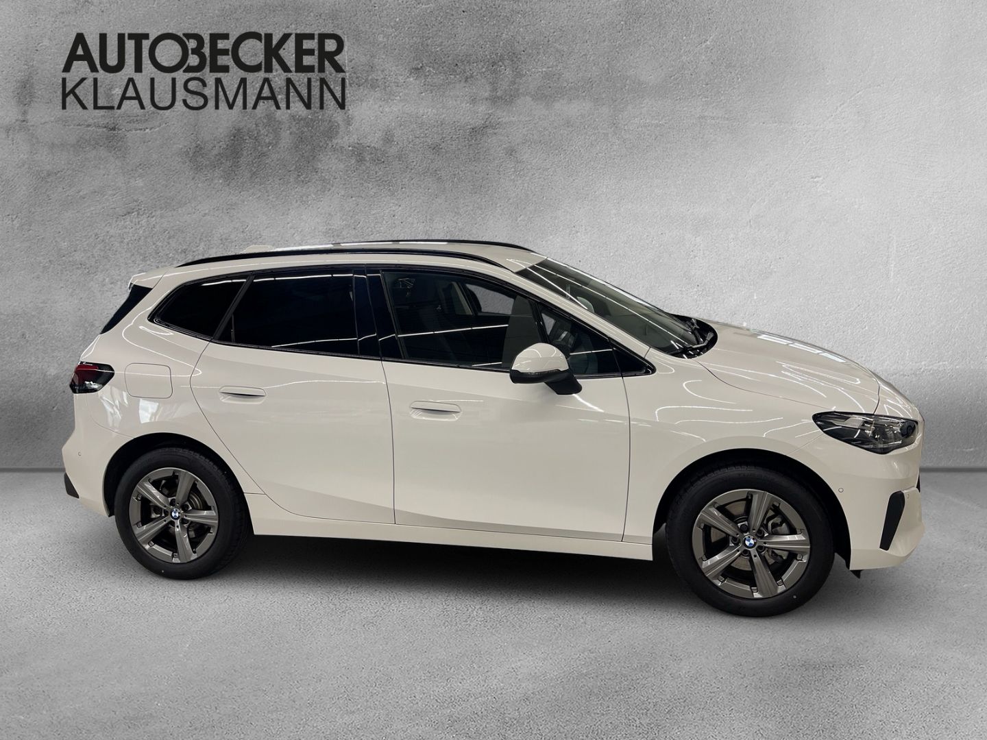 BMW 220 Active Tourer Automatik 17''NAVI LED AHK DAC foto 4