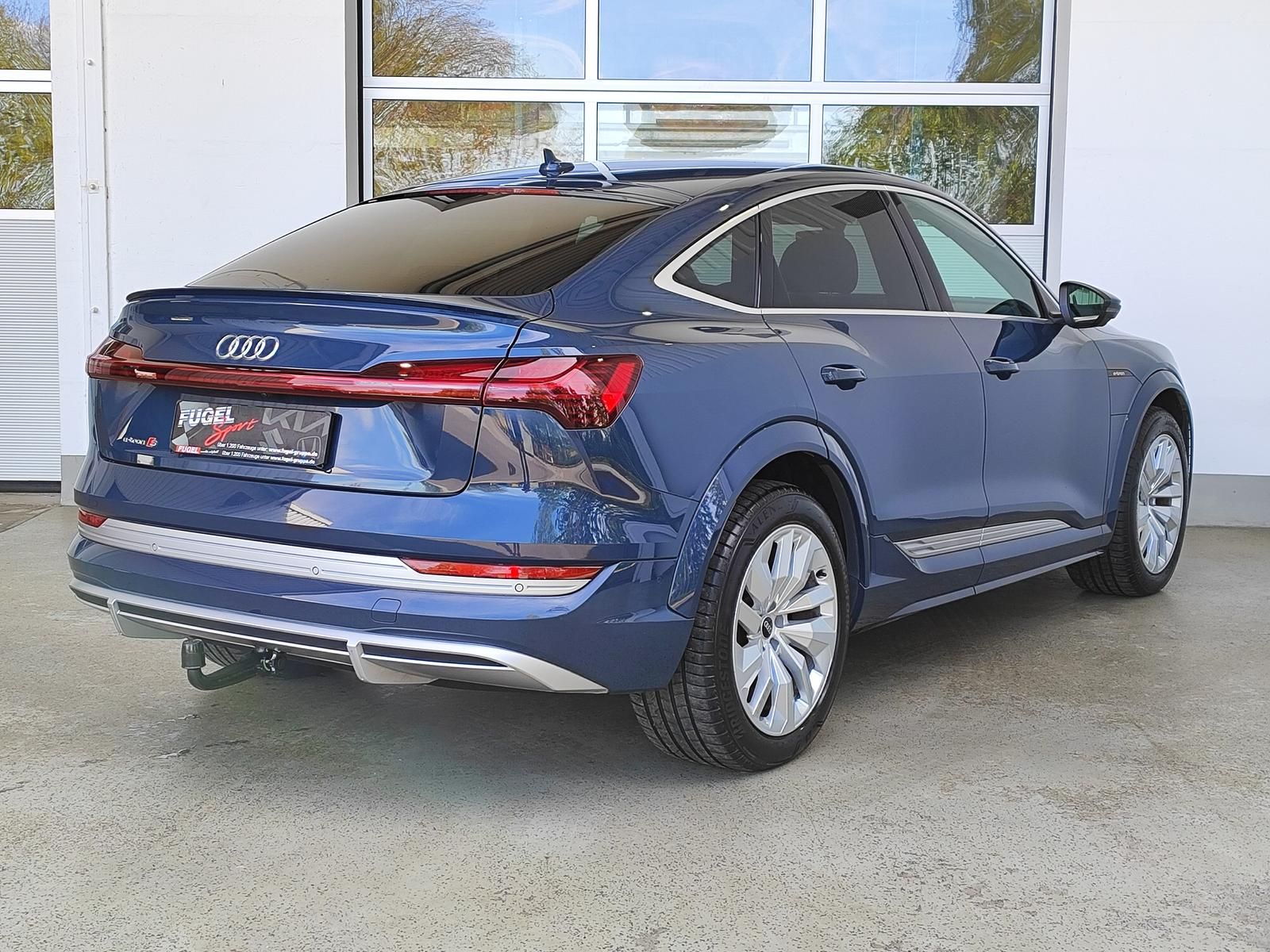 Audi e-tron 95 kWh Sportback S quattro Matrix Leder A foto 5