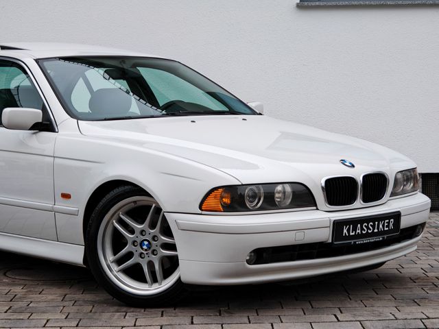 BMW 525i ALPINWEISS | STYLING 37M | TRAUMZUSTAND!