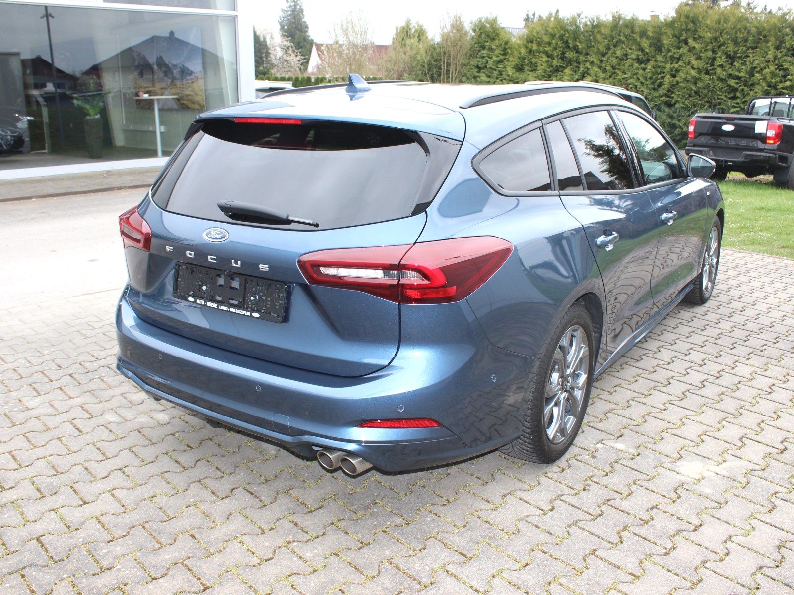 Fahrzeugabbildung Ford Focus ST-Line X 1,0 EcoBoost Mild Hybrid