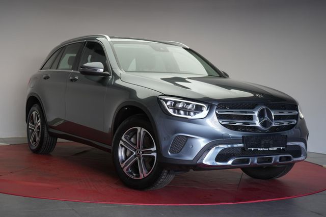 Mercedes-Benz GLC 300 e 4Matic 9G-Tronic Navi/Leder/Distronic/