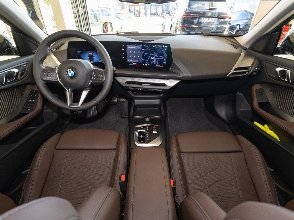 BMW 216 Gran Coupé - Bild 10