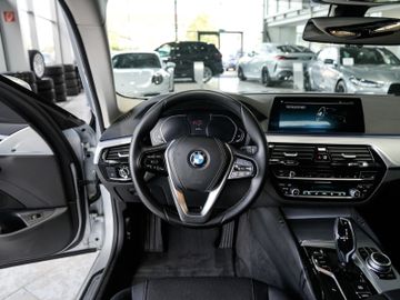 BMW 530 - 11