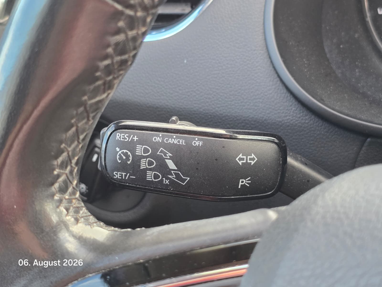 Fahrzeugabbildung SKODA Octavia 2.0 TDI Elegance 4x4 AHK*TEMP*DAB*18"PDC