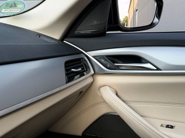 BMW 520 - 8