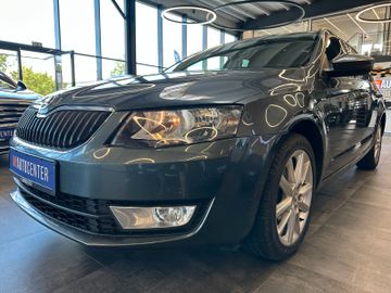 Skoda Octavia *AHK*2-Zonen*PDC*Tempo*Dachrelimg*