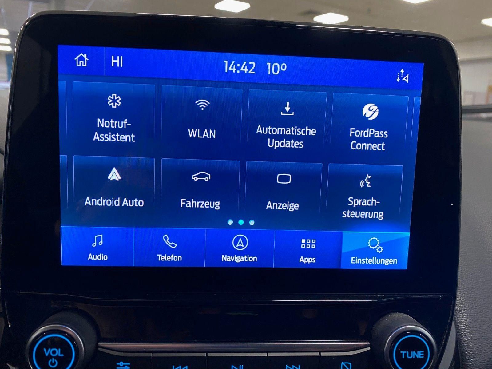 Fahrzeugabbildung Ford 1.0 EcoSport ST-Line+NAVI+XENON+ALLWETTER+KAMERA