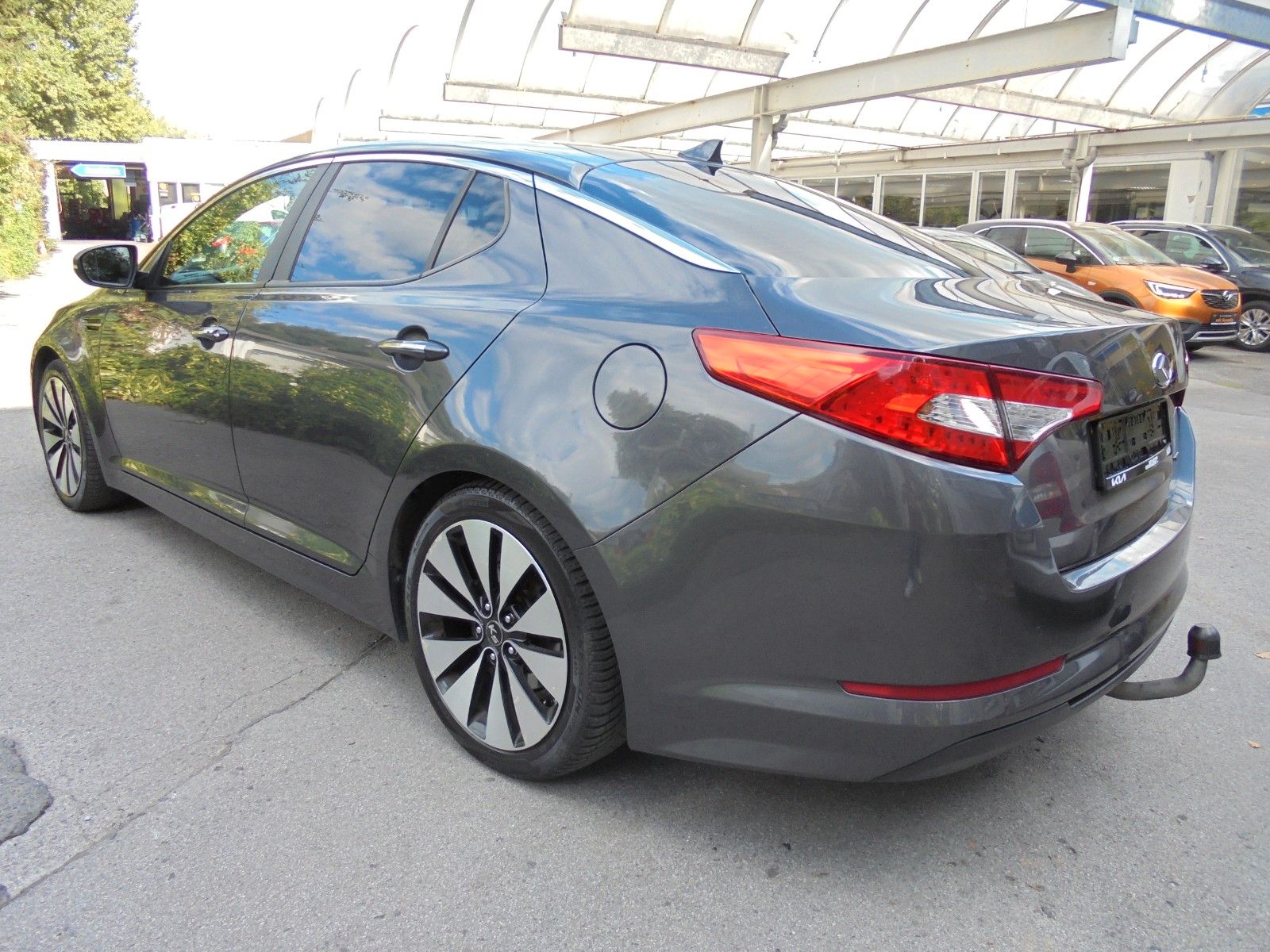Fahrzeugabbildung Kia Optima/Automatik/Service Neu/Navi/Klimaaut./Shz