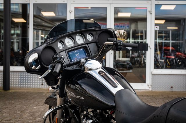 Fahrzeugabbildung Harley-Davidson STREET GLIDE SPECIAL FLHXS