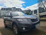 Hyundai Santa Fe 2.2 crdi 2wd - Hyundai SANTA FE aus 2011 mit Diesel-Antrieb