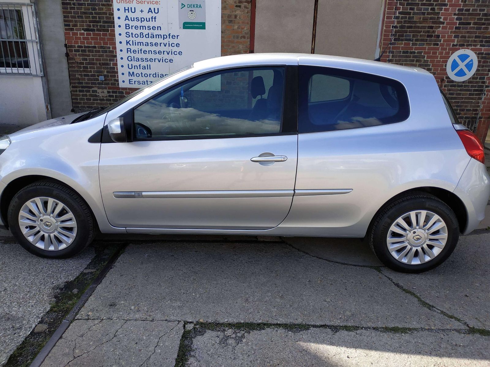 Clio 1.2 Automatik/ TÜV NEU/ 1.Hand/ Alufelgen/  – Bild 7