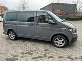 Volkswagen T6 Multivan Trendline  6.1 110KW AHK 1.Hand   - Volkswagen T6 Multivan in Gelsenkirchen