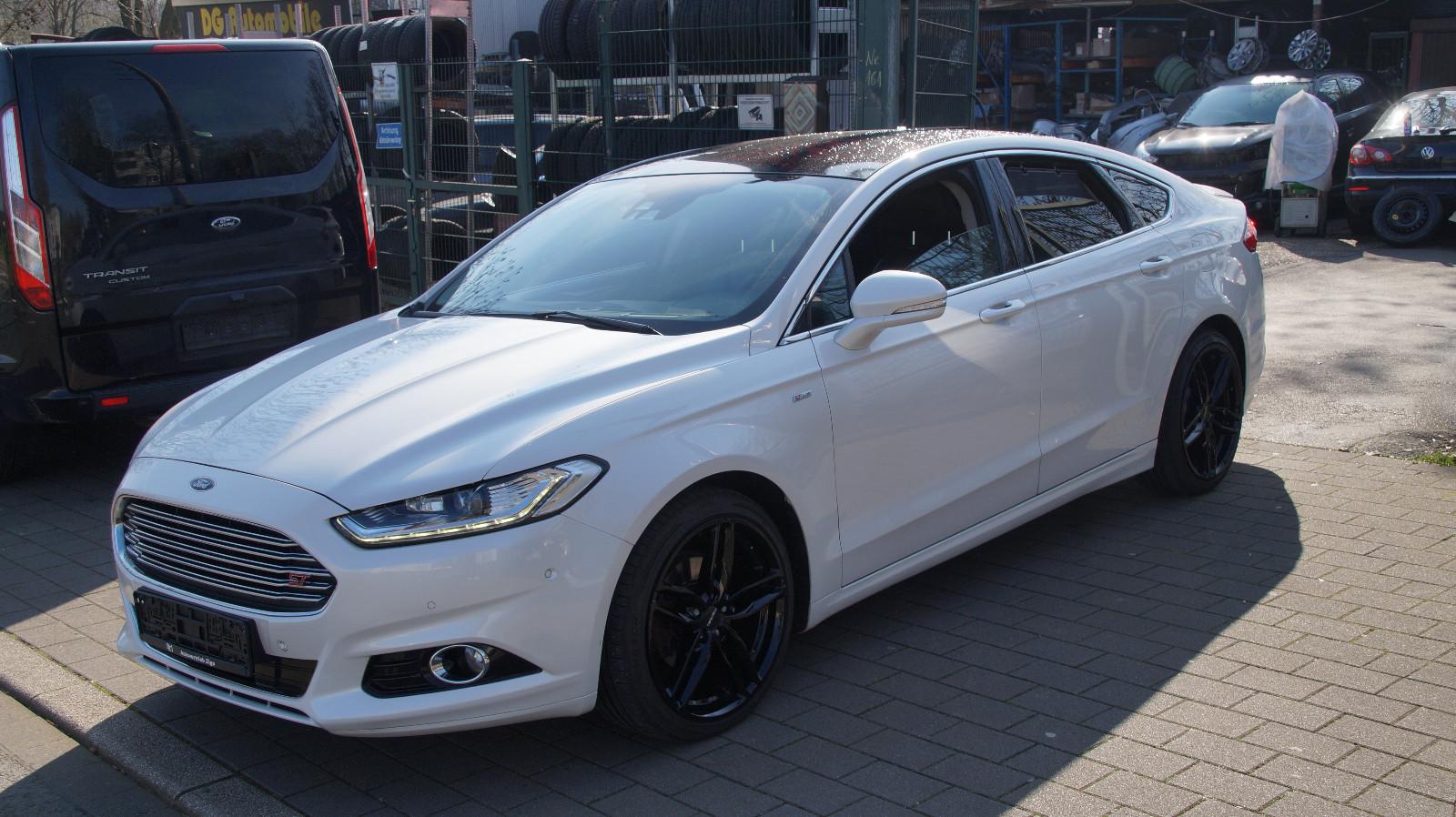 Ford Mondeo Lim. Titanium Super Mega Optik SZ1