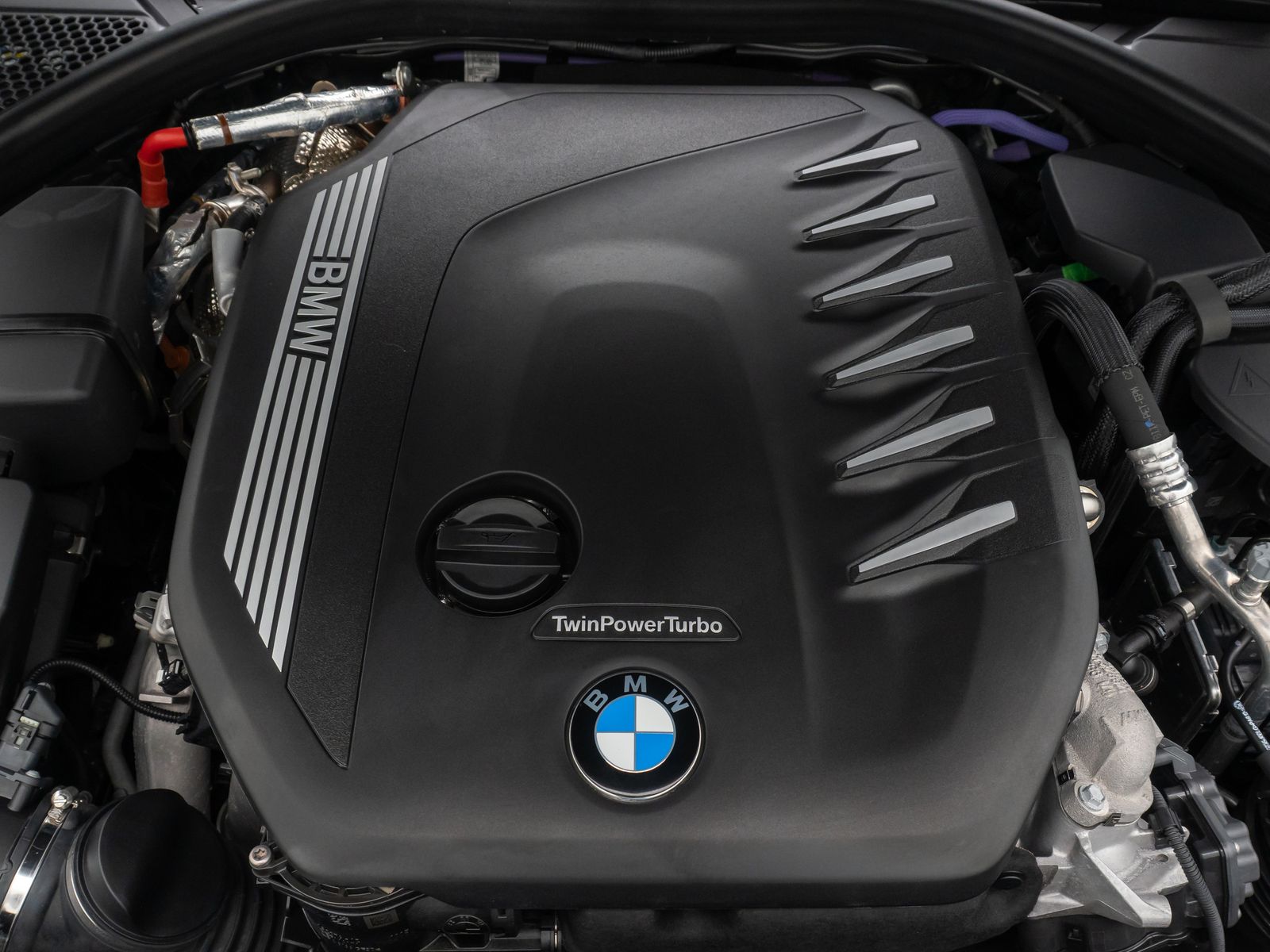 Fahrzeugabbildung BMW 330d xD SportLine DAB Laser DisKey HiFi Panorama