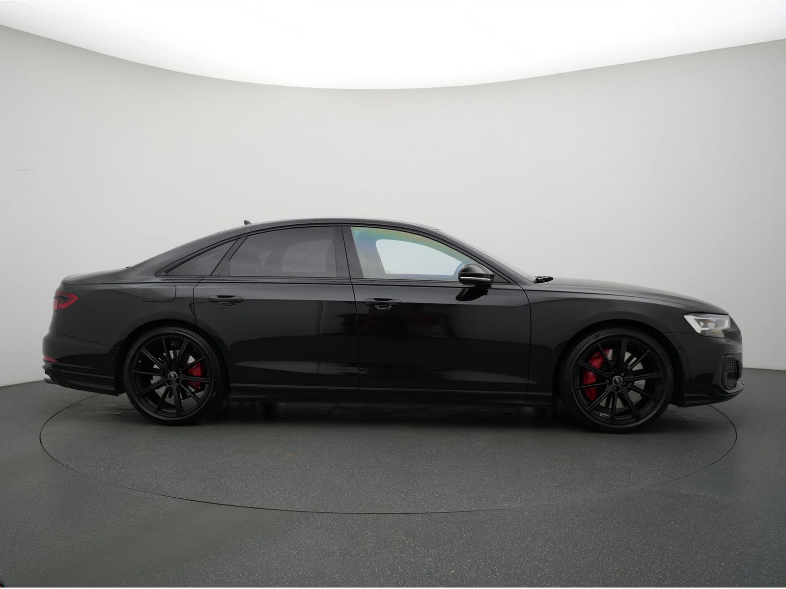 Audi S8 - Bild 3