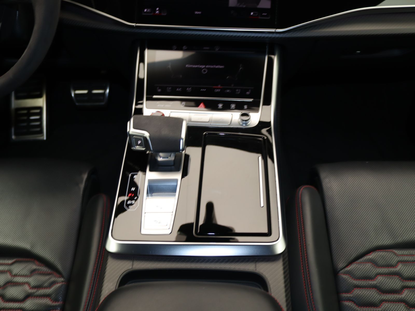 Audi RSQ8 - Bild 12