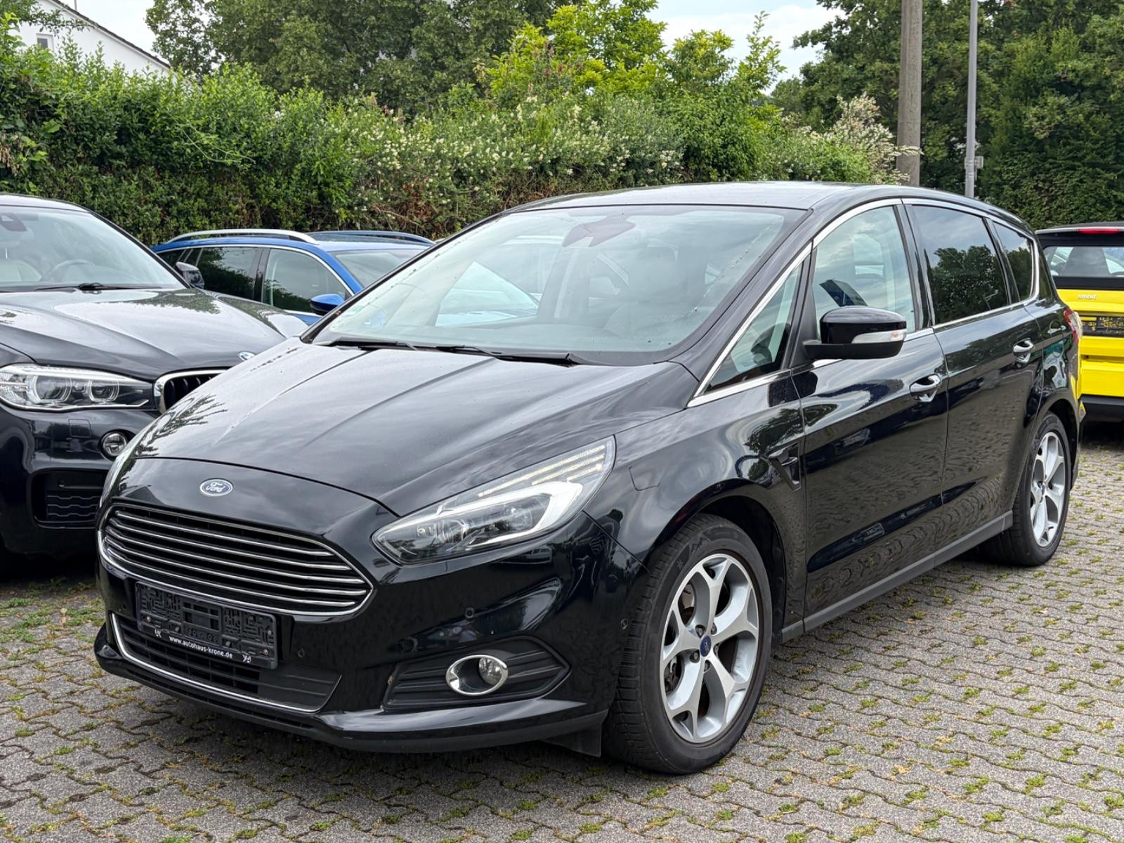 Ford S-Max S-MAX Titanium